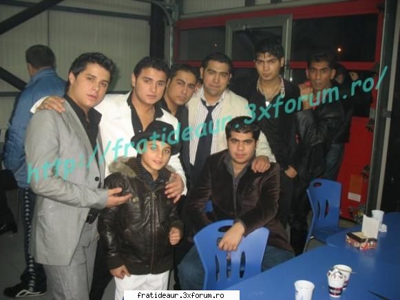 poze fratii aur trupa