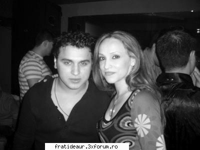 cu alina :-?? :limba: sorin copilul de aur